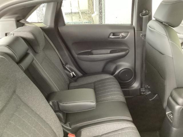 フィット e:HEVホーム 純正メモリーナビ ドラレコ リアカメラ 前後誤発進抑制機能 助手席エアバッグ 運転席エアバッグ アイドリングストップ LEDライト USB接続 バックカメラ ABS サイドエアバッグ フルセグTV(59枚目)