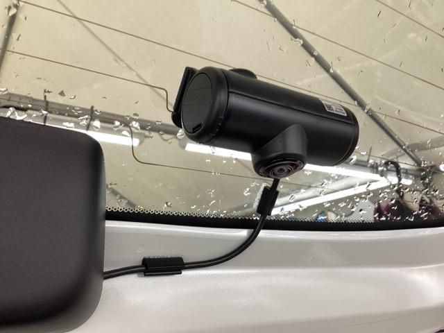 フィット e:HEVホーム 純正メモリーナビ ドラレコ リアカメラ 前後誤発進抑制機能 助手席エアバッグ 運転席エアバッグ アイドリングストップ LEDライト USB接続 バックカメラ ABS サイドエアバッグ フルセグTV(66枚目)