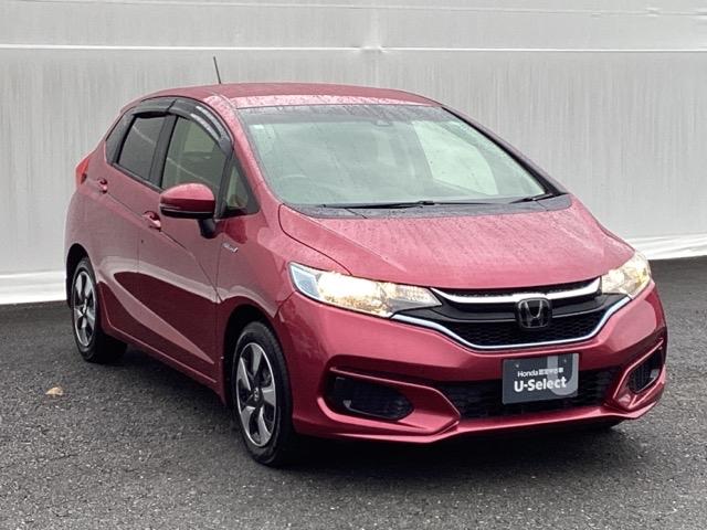 フィットハイブリッド Ｆコンフォートエディション　メモリーナビ　ＥＴＣ　リアカメラ　衝突軽減ブレーキ　シートヒータ　セキュリティアラーム　ＵＳＢ接続　スマキー　クルーズコントロール　リヤカメラ　横滑り防止機能　地デジ　ＡＢＳ　エアバッグ　キーレス（8枚目）