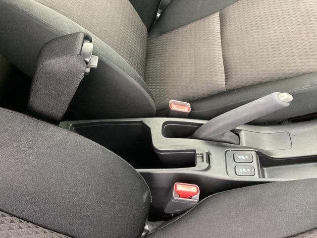 フィットハイブリッド Ｆコンフォートエディション　メモリーナビ　ＥＴＣ　リアカメラ　衝突軽減ブレーキ　シートヒータ　セキュリティアラーム　ＵＳＢ接続　スマキー　クルーズコントロール　リヤカメラ　横滑り防止機能　地デジ　ＡＢＳ　エアバッグ　キーレス（32枚目）