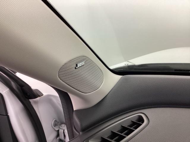 ZR-V Z ナビ BOSEプレミアムサウンドシステム Dレコ 盗難防止システム インテリキー カーテンエアバック 地デジ VSA Bカメラ クルコン USB エアコン ターボ 本革シ-ト クリアランスソナー(40枚目)