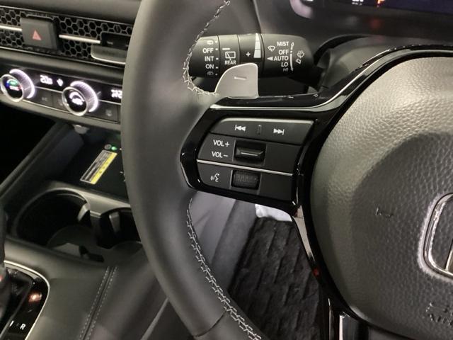 ZR-V Z ナビ BOSEプレミアムサウンドシステム Dレコ 盗難防止システム インテリキー カーテンエアバック 地デジ VSA Bカメラ クルコン USB エアコン ターボ 本革シ-ト クリアランスソナー(45枚目)