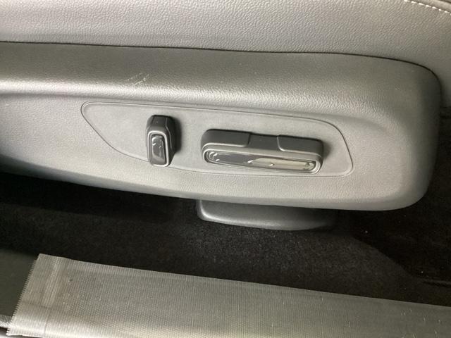 ZR-V Z ナビ BOSEプレミアムサウンドシステム Dレコ 盗難防止システム インテリキー カーテンエアバック 地デジ VSA Bカメラ クルコン USB エアコン ターボ 本革シ-ト クリアランスソナー(47枚目)