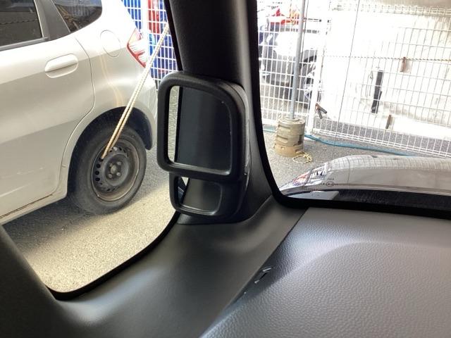 N-BOXカスタム EXターボ 純正ナビ スーパースライドシート パーキングセンサー 地デジ 前席シートヒーター バックガイドモニター カーテンエアバック LED 盗難防止装置 ABS オートクルーズコントロール エアバッグ DVD(43枚目)