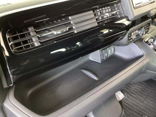 N-BOXカスタム EXターボ 純正ナビ スーパースライドシート パーキングセンサー 地デジ 前席シートヒーター バックガイドモニター カーテンエアバック LED 盗難防止装置 ABS オートクルーズコントロール エアバッグ DVD(44枚目)