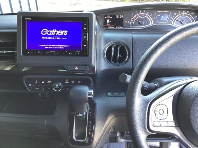 N-BOXカスタム G・Lホンダセンシング 純正メモリーナビ ドラレコ リアカメラ 地デジTV 整備記録簿 助手席エアバッグ キーレス シートH アイドリングST セキュリティーアラーム スマ-トキ- ナビTV ETC 前車追従機能 USB(3枚目)