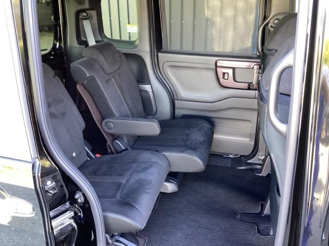 N-BOXカスタム G・Lホンダセンシング 純正メモリーナビ ドラレコ リアカメラ 地デジTV 整備記録簿 助手席エアバッグ キーレス シートH アイドリングST セキュリティーアラーム スマ-トキ- ナビTV ETC 前車追従機能 USB(17枚目)