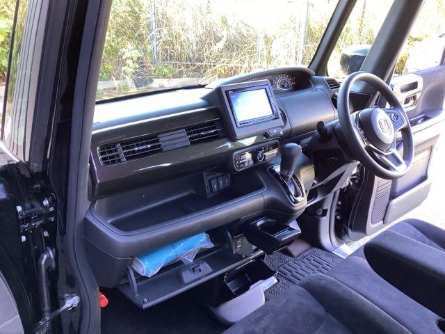 N-BOXカスタム G・Lホンダセンシング 純正メモリーナビ ドラレコ リアカメラ 地デジTV 整備記録簿 助手席エアバッグ キーレス シートH アイドリングST セキュリティーアラーム スマ-トキ- ナビTV ETC 前車追従機能 USB(35枚目)
