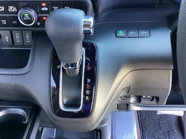 N-BOXカスタム G・Lホンダセンシング 純正メモリーナビ ドラレコ リアカメラ 地デジTV 整備記録簿 助手席エアバッグ キーレス シートH アイドリングST セキュリティーアラーム スマ-トキ- ナビTV ETC 前車追従機能 USB(39枚目)