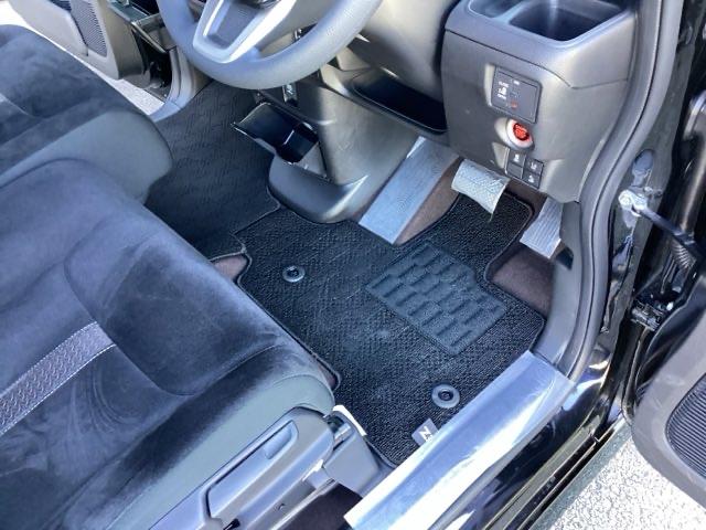 N-BOXカスタム G・Lホンダセンシング 純正メモリーナビ ドラレコ リアカメラ 地デジTV 整備記録簿 助手席エアバッグ キーレス シートH アイドリングST セキュリティーアラーム スマ-トキ- ナビTV ETC 前車追従機能 USB(53枚目)