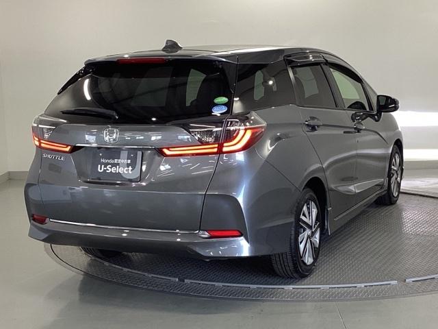 シャトル Gホンダセンシング メモリーナビ リアカメラ ETC 盗難警報装置 Rカメ スマートキー クルコン 横滑り防止 ナビTV パワーウィンドウ ABS LEDヘッドライト DVD再生 エアバッグ キーレス サイドエアバック(9枚目)