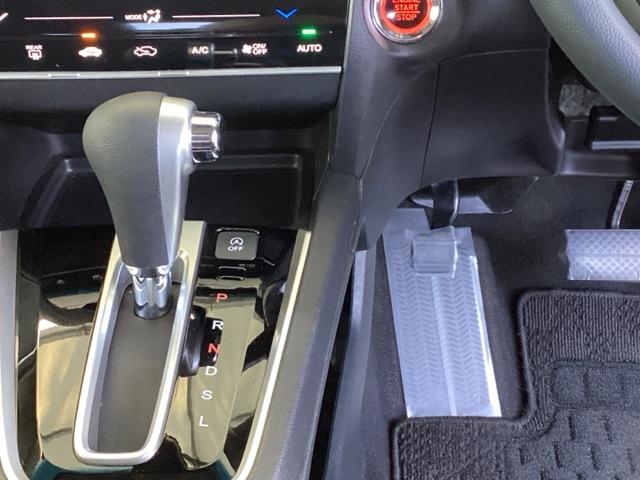 シャトル Gホンダセンシング メモリーナビ リアカメラ ETC 盗難警報装置 Rカメ スマートキー クルコン 横滑り防止 ナビTV パワーウィンドウ ABS LEDヘッドライト DVD再生 エアバッグ キーレス サイドエアバック(14枚目)