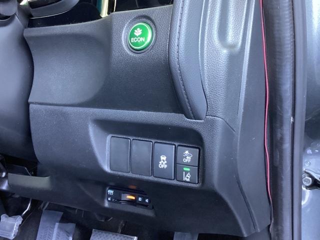 シャトル Gホンダセンシング メモリーナビ リアカメラ ETC 盗難警報装置 Rカメ スマートキー クルコン 横滑り防止 ナビTV パワーウィンドウ ABS LEDヘッドライト DVD再生 エアバッグ キーレス サイドエアバック(15枚目)