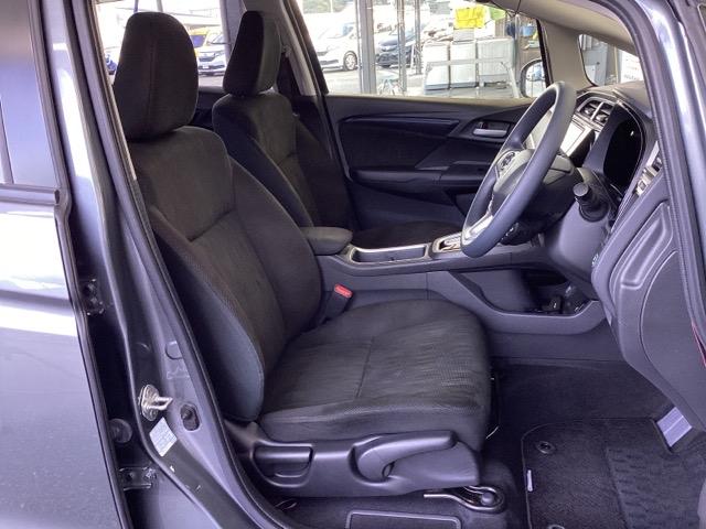 シャトル Gホンダセンシング メモリーナビ リアカメラ ETC 盗難警報装置 Rカメ スマートキー クルコン 横滑り防止 ナビTV パワーウィンドウ ABS LEDヘッドライト DVD再生 エアバッグ キーレス サイドエアバック(17枚目)