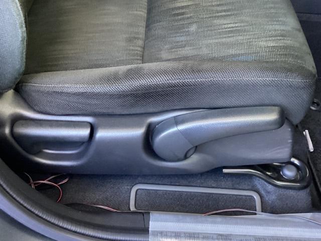 シャトル Gホンダセンシング メモリーナビ リアカメラ ETC 盗難警報装置 Rカメ スマートキー クルコン 横滑り防止 ナビTV パワーウィンドウ ABS LEDヘッドライト DVD再生 エアバッグ キーレス サイドエアバック(22枚目)