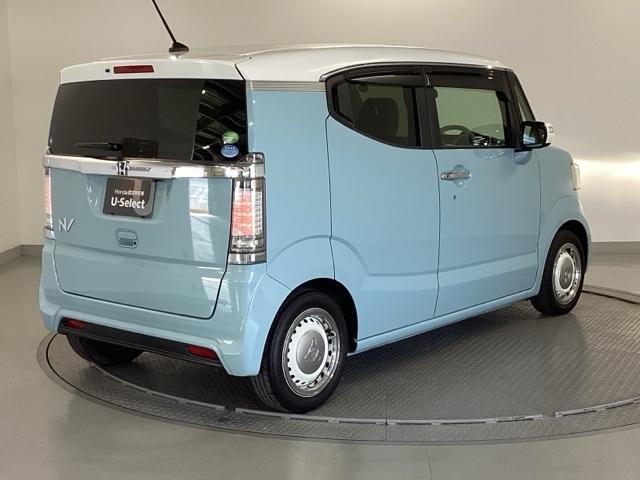 N-BOXスラッシュ G・Lインテリアカラーパッケージ ナビ グライドスタイル ETC ESC ベンチシート デュアルエアバック AC リヤカメラ USB スマートキー 運転席エアバッグ ABS パワステ パワーウィンドウ キーレスエントリー DVD再生(8枚目)