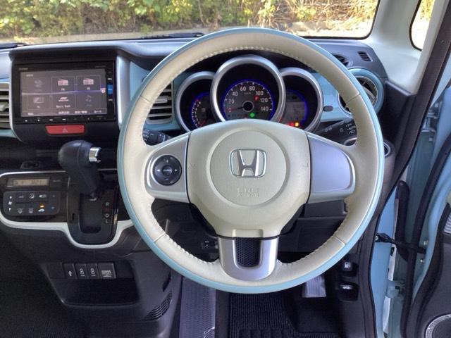 N-BOXスラッシュ G・Lインテリアカラーパッケージ ナビ グライドスタイル ETC ESC ベンチシート デュアルエアバック AC リヤカメラ USB スマートキー 運転席エアバッグ ABS パワステ パワーウィンドウ キーレスエントリー DVD再生(18枚目)