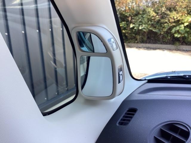 N-BOXスラッシュ G・Lインテリアカラーパッケージ ナビ グライドスタイル ETC ESC ベンチシート デュアルエアバック AC リヤカメラ USB スマートキー 運転席エアバッグ ABS パワステ パワーウィンドウ キーレスエントリー DVD再生(41枚目)