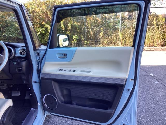 N-BOXスラッシュ G・Lインテリアカラーパッケージ ナビ グライドスタイル ETC ESC ベンチシート デュアルエアバック AC リヤカメラ USB スマートキー 運転席エアバッグ ABS パワステ パワーウィンドウ キーレスエントリー DVD再生(49枚目)