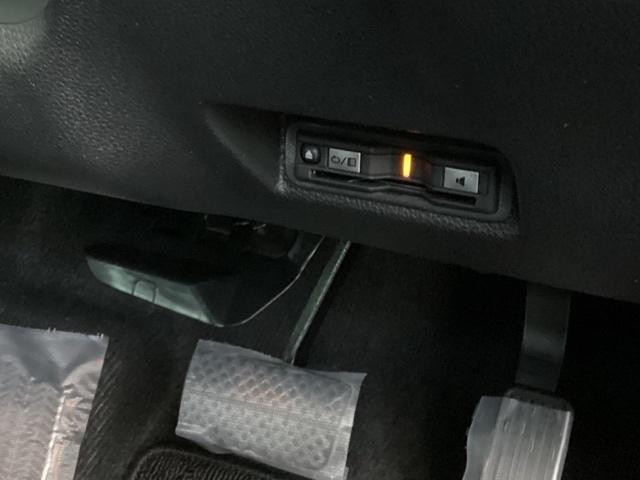 ＷＲ－Ｖ Ｚ＋　試乗車　メモリーナビ　ＥＴＣ　ドラレコ　追突軽減ブレーキ　フルセグテレビ　サイドエアバッグ　禁煙　ＵＳＢ　盗難防止システム　運転席エアバッグ　Ｂカメラ　クルコン　横滑り防止　ドライブレコーダー　記録簿（13枚目）