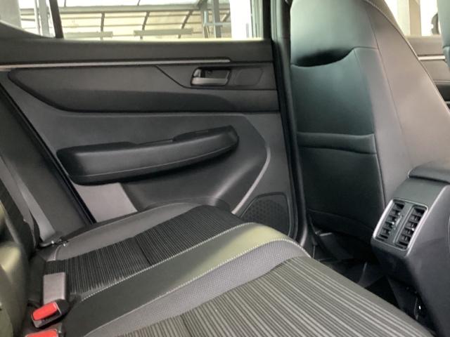 ＷＲ－Ｖ Ｚ＋　試乗車　メモリーナビ　ＥＴＣ　ドラレコ　追突軽減ブレーキ　フルセグテレビ　サイドエアバッグ　禁煙　ＵＳＢ　盗難防止システム　運転席エアバッグ　Ｂカメラ　クルコン　横滑り防止　ドライブレコーダー　記録簿（28枚目）