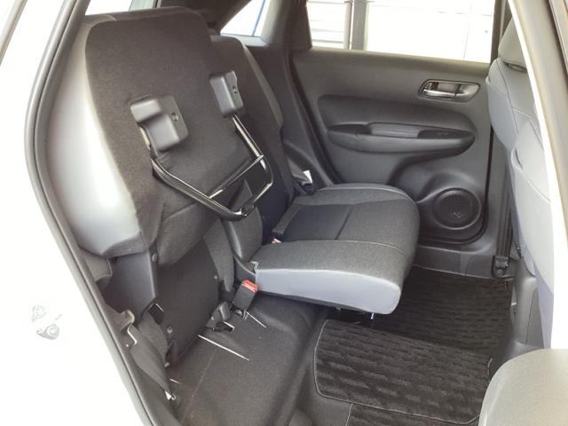 フィット e:HEVRS 試乗車 メモリーナビ ドラレコ ETC エアバッグ ナビ&TV パワーウィンドウ 助手席エアバッグ Dレコ フルセグテレビ LEDヘッドランプ セキュリティアラーム フルオートエアコン 禁煙 USB(19枚目)