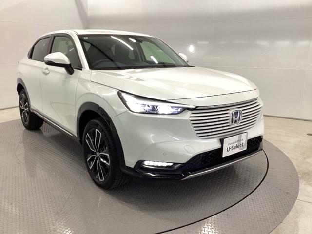 ヴェゼル ｅ：ＨＥＶＺ　メモリーナビ　ドラレコ　ＥＴＣ　衝突回避支援ブレーキ機能　スマキ　Ｐトランク　フルオートエアコン　Ｄレコ　エアバッグ　両席エアバック　Ｒカメ　パワーウィンドウ　ＬＥＤランプ　ソナー　クルーズＣ　ＵＳＢ（7枚目）