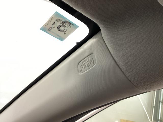 ヴェゼル ｅ：ＨＥＶＺ　メモリーナビ　ドラレコ　ＥＴＣ　衝突回避支援ブレーキ機能　スマキ　Ｐトランク　フルオートエアコン　Ｄレコ　エアバッグ　両席エアバック　Ｒカメ　パワーウィンドウ　ＬＥＤランプ　ソナー　クルーズＣ　ＵＳＢ（37枚目）