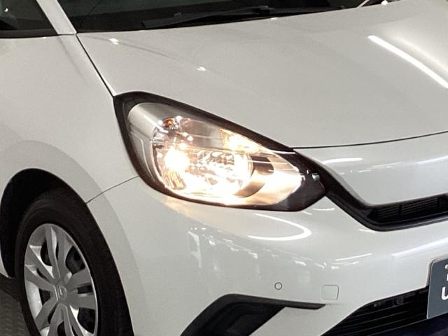 フィット ベーシック　純正メモリナビ　衝突低減ブレーキ　ＥＴＣ　アイスト　衝突軽減　ＤＶＤ再生　クリアランスソナー　ＶＳＡ　地デジ　オートエアコン　ＵＳＢ接続　イモビライザー　ＡＵＴＯライト　クルーズコントロール　キーレス（22枚目）