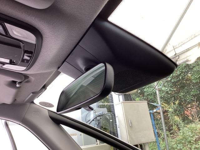 フィット ベーシック　純正メモリナビ　衝突低減ブレーキ　ＥＴＣ　アイスト　衝突軽減　ＤＶＤ再生　クリアランスソナー　ＶＳＡ　地デジ　オートエアコン　ＵＳＢ接続　イモビライザー　ＡＵＴＯライト　クルーズコントロール　キーレス（49枚目）