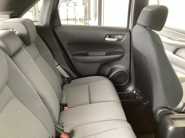 フィット ベーシック　純正メモリナビ　衝突低減ブレーキ　ＥＴＣ　アイスト　衝突軽減　ＤＶＤ再生　クリアランスソナー　ＶＳＡ　地デジ　オートエアコン　ＵＳＢ接続　イモビライザー　ＡＵＴＯライト　クルーズコントロール　キーレス（58枚目）