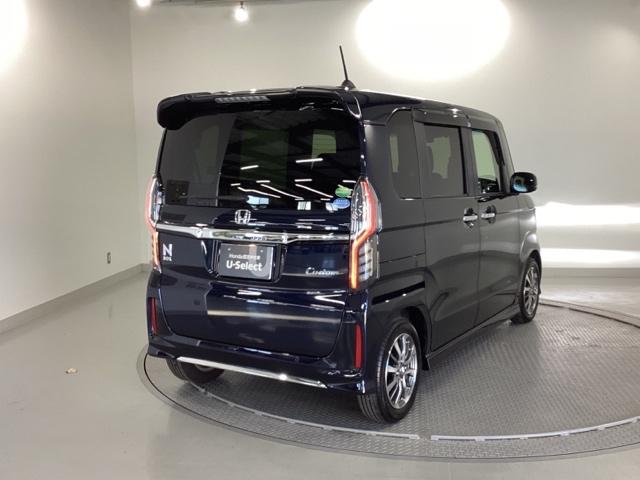 Ｎ－ＢＯＸカスタム Ｌ　純正ナビ　フルセグ　リアカメラ　Ｐソナー　禁煙　サイドエアバッグ　ナビＴＶ　Ａストップ　シートヒータ　キーフリーシステム　ＬＥＤライト　クルーズコントロール　ＡＣ　ＤＶＤ視聴可能　スマキー　ＥＴＣ（8枚目）