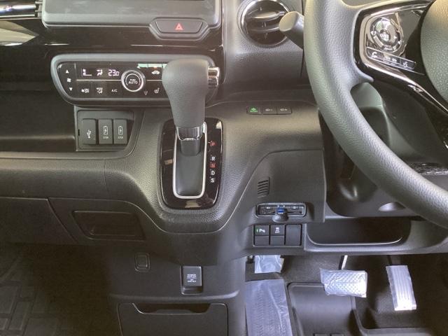 Ｎ－ＢＯＸカスタム Ｌ　純正ナビ　フルセグ　リアカメラ　Ｐソナー　禁煙　サイドエアバッグ　ナビＴＶ　Ａストップ　シートヒータ　キーフリーシステム　ＬＥＤライト　クルーズコントロール　ＡＣ　ＤＶＤ視聴可能　スマキー　ＥＴＣ（13枚目）