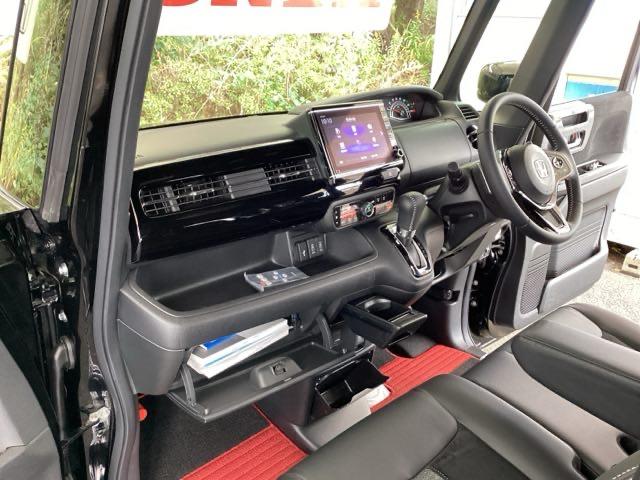 N-BOXカスタム Lターボ 純正メモリーナビ リア席モニター ETC 地デジチューナー 衝突軽減ブレーキサポート LEDヘッドライ アイドリングS ターボエンジン PS カーテンエアバック シートヒータ エアバック USB PW(37枚目)