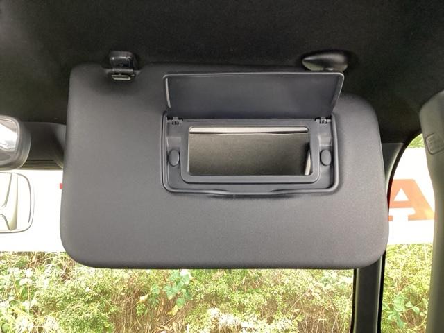 N-BOXカスタム Lターボ 純正メモリーナビ リア席モニター ETC 地デジチューナー 衝突軽減ブレーキサポート LEDヘッドライ アイドリングS ターボエンジン PS カーテンエアバック シートヒータ エアバック USB PW(49枚目)