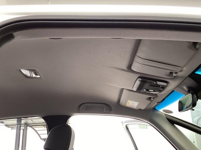 フィット ホーム　純正メモリーナビ　リアカメラ　衝突軽減ブレーキ　ＬＥＤライト　オートライト　記録簿付　エアバッグ　ｉストップ　スマ－トキ－　盗難防止装置　Ｗエアバック　ＵＳＢポート　フルオートエアコン　パワステ（52枚目）