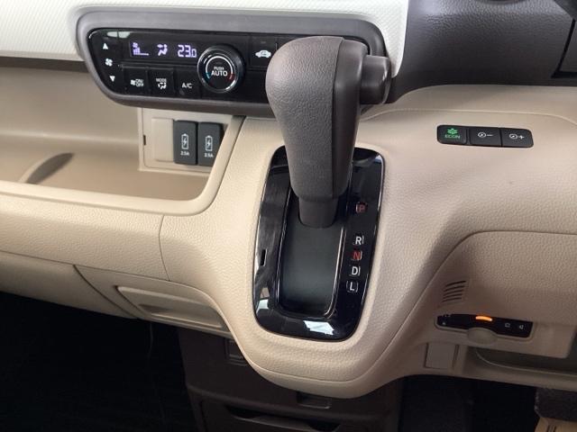 Ｎ－ＢＯＸ Ｇ・Ｌ　ホンダセンシングレス　ナビ　リアカメラ　セキュリティ　Ａストップ　スマートキープッシュスタート　バックアイカメラ　ＬＥＤヘッド　オートエアコン　ＥＴＣ　ＵＳＢポート　横滑防止装置　ベンチシート（14枚目）