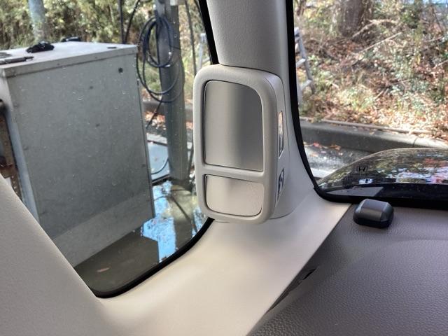 Ｎ－ＢＯＸ Ｇ・Ｌ　ホンダセンシングレス　ナビ　リアカメラ　セキュリティ　Ａストップ　スマートキープッシュスタート　バックアイカメラ　ＬＥＤヘッド　オートエアコン　ＥＴＣ　ＵＳＢポート　横滑防止装置　ベンチシート（41枚目）