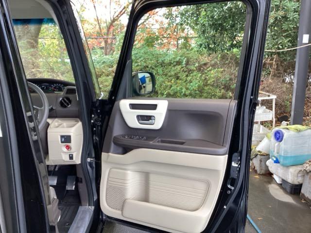 Ｎ－ＢＯＸ Ｇ・Ｌ　ホンダセンシングレス　ナビ　リアカメラ　セキュリティ　Ａストップ　スマートキープッシュスタート　バックアイカメラ　ＬＥＤヘッド　オートエアコン　ＥＴＣ　ＵＳＢポート　横滑防止装置　ベンチシート（50枚目）