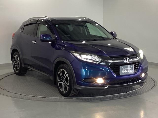 ヴェゼル Ｓ　メモリーナビ　衝突低減ブレーキ　ＥＴＣ　記録簿　オートエアコン　衝突被害軽減ブレーキ　ＵＳＢ　サイドエアバック　リヤカメラ　ＬＥＤヘッドランプ　クルーズコントロール　盗難防止システム　横滑り防止（7枚目）