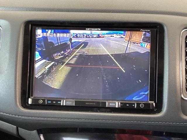 ヴェゼル Ｓ　メモリーナビ　衝突低減ブレーキ　ＥＴＣ　記録簿　オートエアコン　衝突被害軽減ブレーキ　ＵＳＢ　サイドエアバック　リヤカメラ　ＬＥＤヘッドランプ　クルーズコントロール　盗難防止システム　横滑り防止（12枚目）