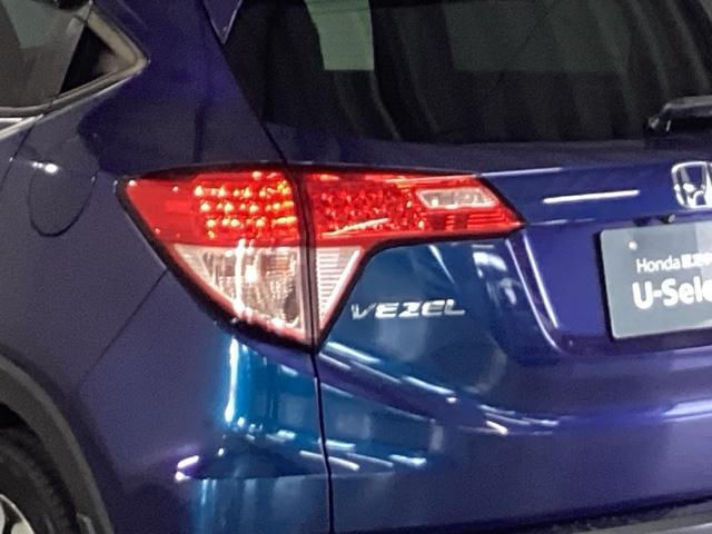 ヴェゼル Ｓ　メモリーナビ　衝突低減ブレーキ　ＥＴＣ　記録簿　オートエアコン　衝突被害軽減ブレーキ　ＵＳＢ　サイドエアバック　リヤカメラ　ＬＥＤヘッドランプ　クルーズコントロール　盗難防止システム　横滑り防止（28枚目）