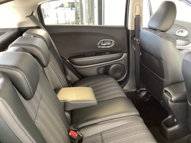 ヴェゼル Ｓ　メモリーナビ　衝突低減ブレーキ　ＥＴＣ　記録簿　オートエアコン　衝突被害軽減ブレーキ　ＵＳＢ　サイドエアバック　リヤカメラ　ＬＥＤヘッドランプ　クルーズコントロール　盗難防止システム　横滑り防止（59枚目）