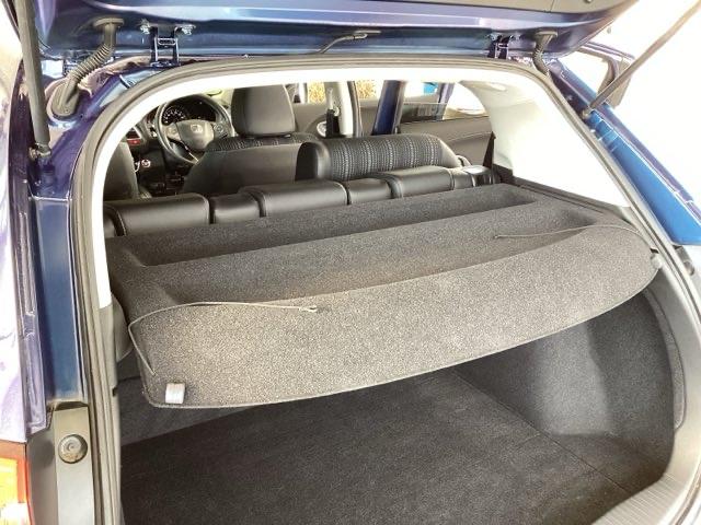 ヴェゼル Ｓ　メモリーナビ　衝突低減ブレーキ　ＥＴＣ　記録簿　オートエアコン　衝突被害軽減ブレーキ　ＵＳＢ　サイドエアバック　リヤカメラ　ＬＥＤヘッドランプ　クルーズコントロール　盗難防止システム　横滑り防止（65枚目）