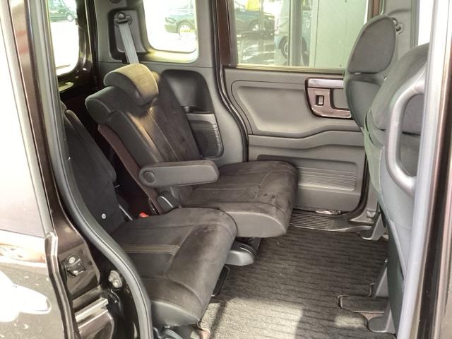 N-BOXカスタム G・Lホンダセンシング 純正メモリーナビ シートヒーター ETC 地デジTV 整備記録簿 助手席エアバッグ キーレス シートH アイドリングST セキュリティーアラーム スマ-トキ- リアカメラ ナビTV 前車追従機能(17枚目)