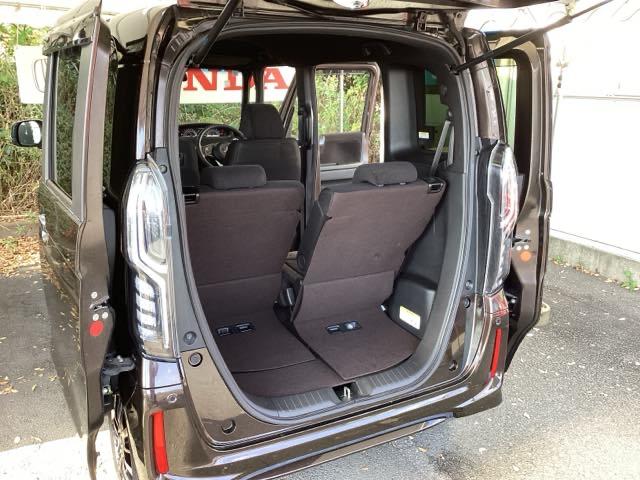 N-BOXカスタム G・Lホンダセンシング 純正メモリーナビ シートヒーター ETC 地デジTV 整備記録簿 助手席エアバッグ キーレス シートH アイドリングST セキュリティーアラーム スマ-トキ- リアカメラ ナビTV 前車追従機能(18枚目)