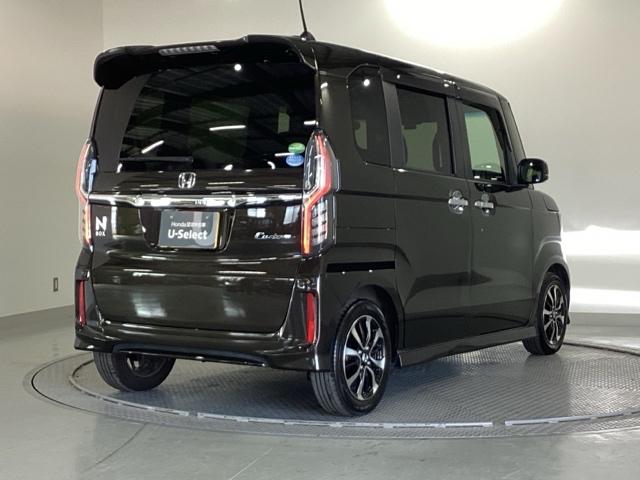 N-BOXカスタム G・Lホンダセンシング 純正メモリーナビ シートヒーター ETC 地デジTV 整備記録簿 助手席エアバッグ キーレス シートH アイドリングST セキュリティーアラーム スマ-トキ- リアカメラ ナビTV 前車追従機能(31枚目)