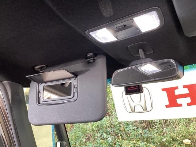 N-BOXカスタム G・Lホンダセンシング 純正メモリーナビ シートヒーター ETC 地デジTV 整備記録簿 助手席エアバッグ キーレス シートH アイドリングST セキュリティーアラーム スマ-トキ- リアカメラ ナビTV 前車追従機能(46枚目)