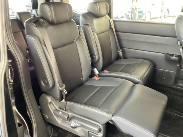 ステップワゴン ｅ：ＨＥＶスパーダ　純正ナビ　フルセグ　リアカメラ　フルオートエアコン　ＥＳＣ　シートヒータ　キーフリー　ＬＥＤヘッドランプ　イモビ　ＡＢＳ　スマートキ　ＵＳＢポート　クルーズコントロール　サイドカーテンエアバック（21枚目）