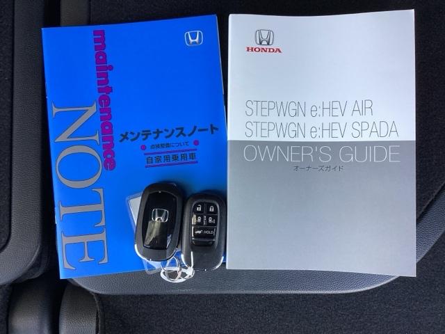 ステップワゴン ｅ：ＨＥＶスパーダ　純正ナビ　フルセグ　リアカメラ　フルオートエアコン　ＥＳＣ　シートヒータ　キーフリー　ＬＥＤヘッドランプ　イモビ　ＡＢＳ　スマートキ　ＵＳＢポート　クルーズコントロール　サイドカーテンエアバック（28枚目）